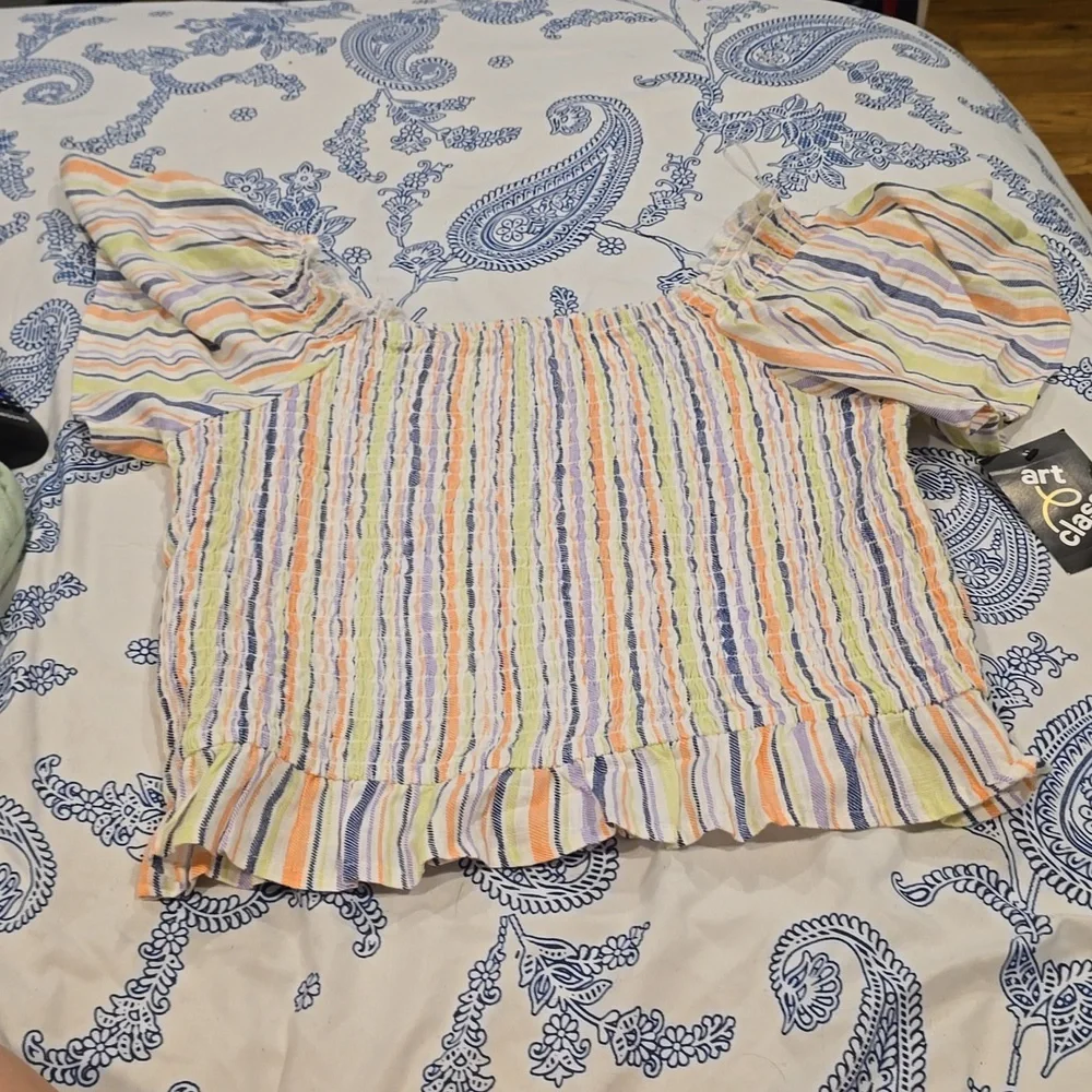 ❤️10/$13 New pretty top